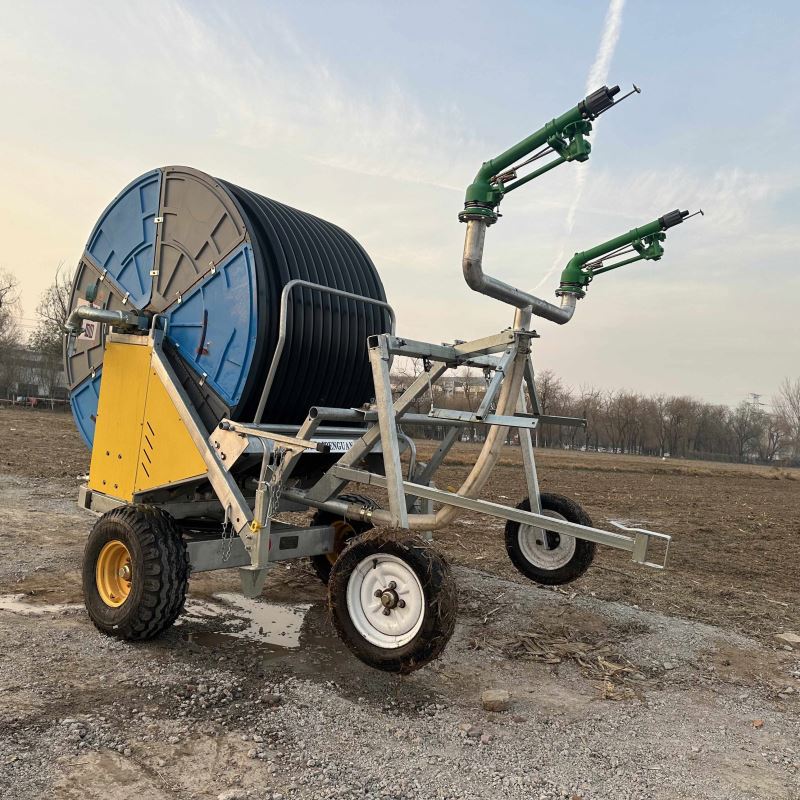 Farming In Agriculture - 新型近代農業用ピボット灌漑機械200mスプリンクラー散水灌漑システムモーターエンジンプラスチック